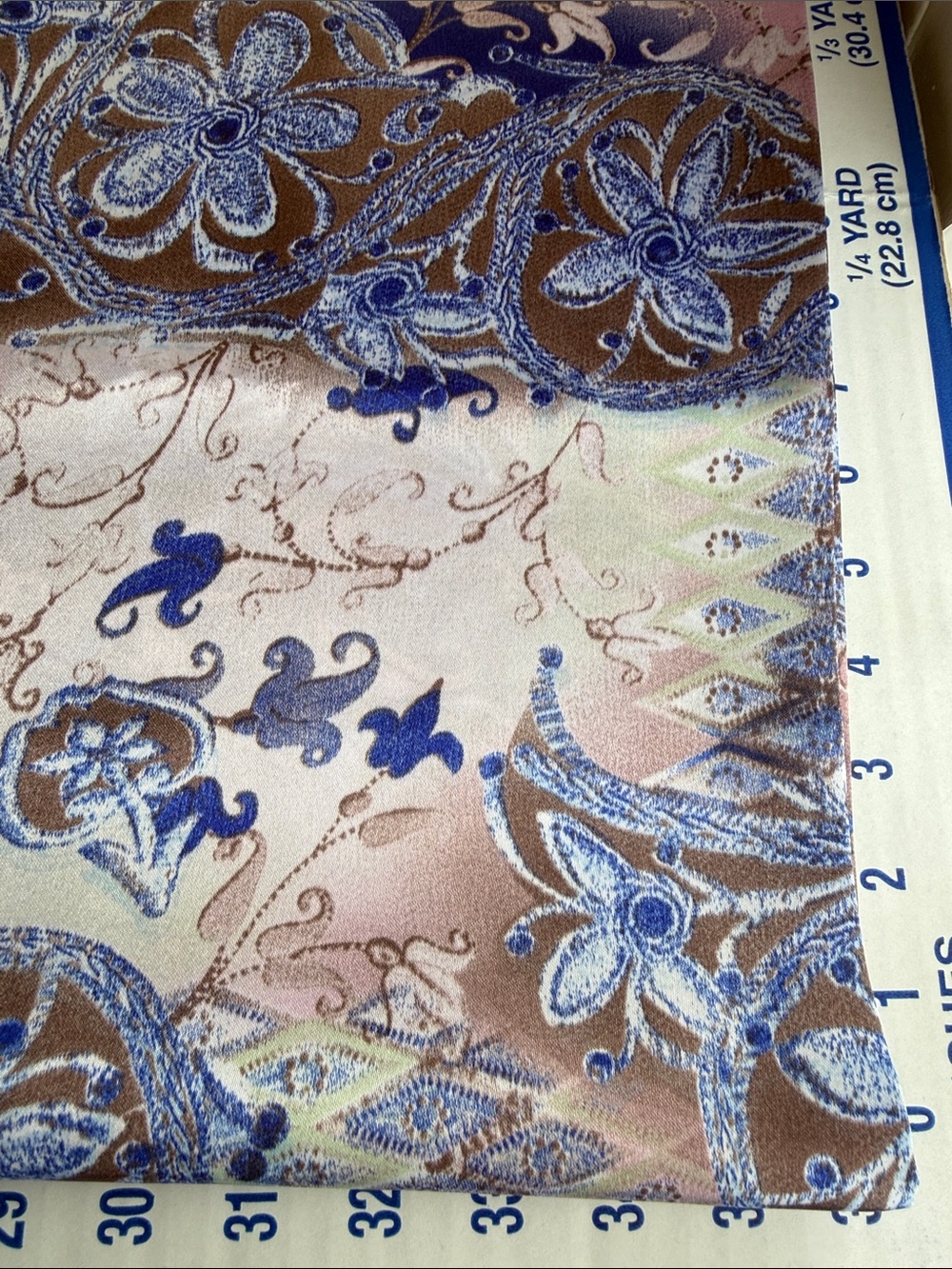 Vintage 90s Satin Fabric 5 Yards Drapey Ornate Floral Medallion Blue Mauve - Picture 3 of 13